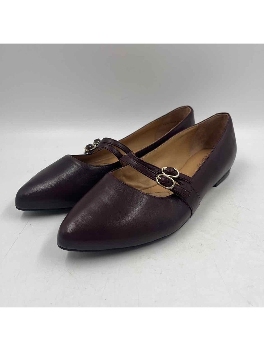 Trotters Women's Shoe Size 8.5W Wine Solid Flats